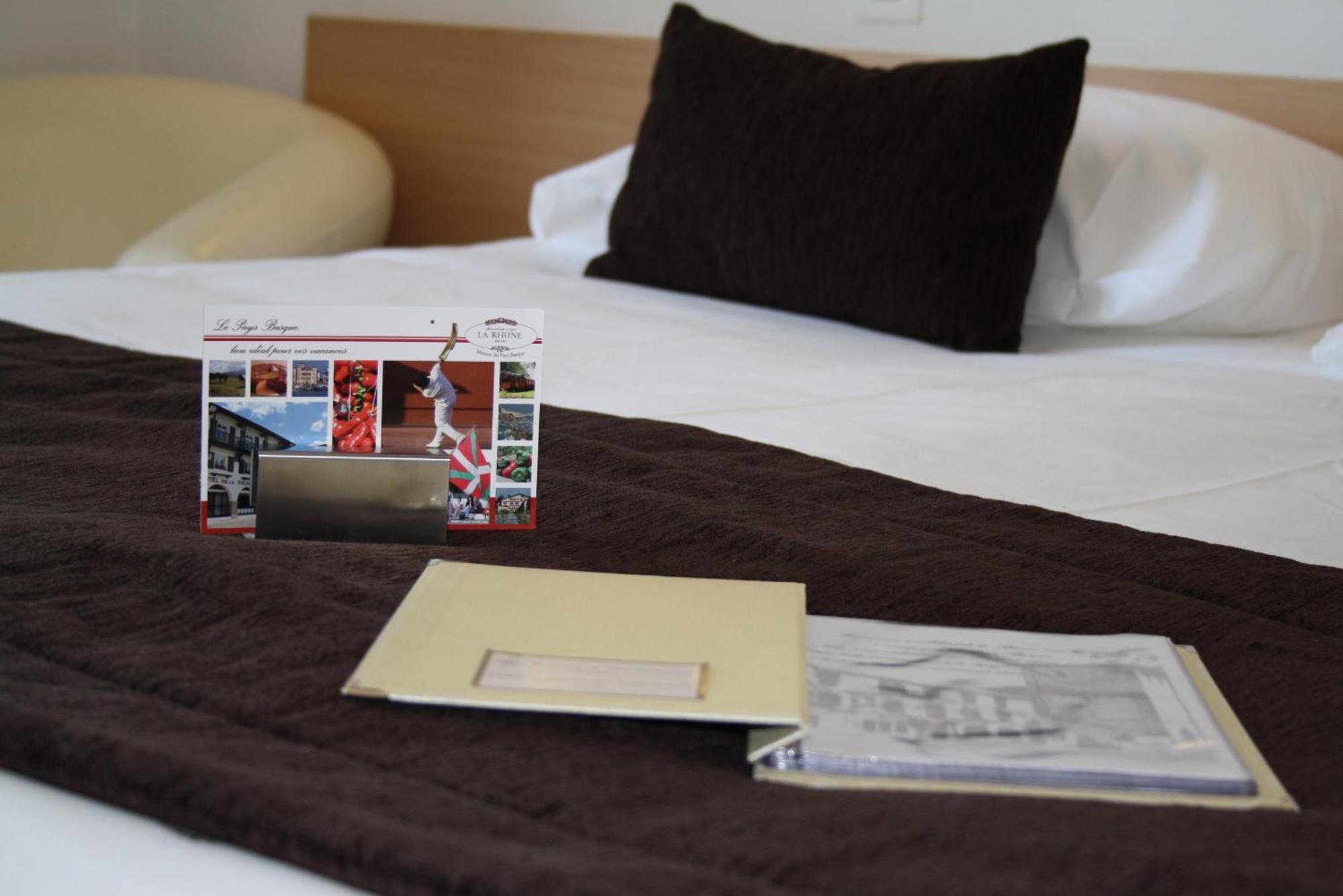 Hotel De La Rhune Ascain Zimmer foto